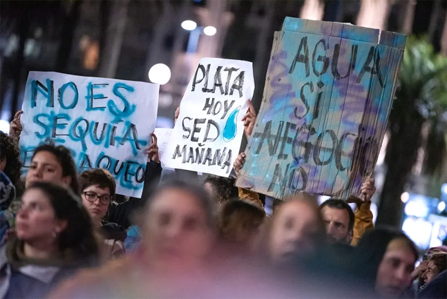 Manifestation pour le droit à l’eau, mai 2023. [PIT-CNT]