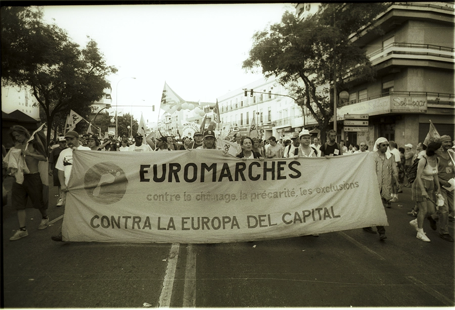 Séville 2002. La Marche andalouse, partie de Clermont-Ferrand. [Alain Dodeler - Canal Marches]